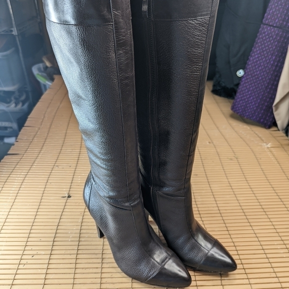 Saks Fifth Avenue women's Brown leather 18" Tall riding Boots Size 7M 13" calf. - Picture 3 of 11